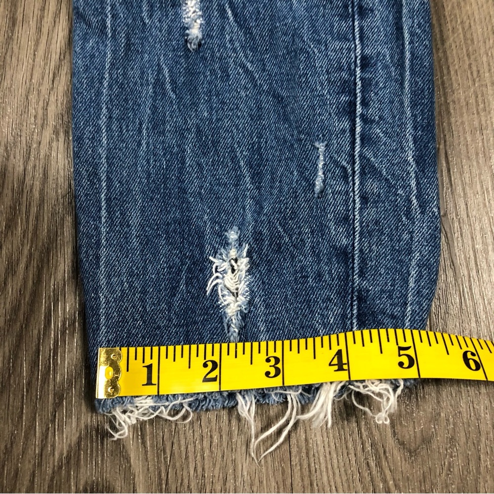 Abercrombie & Fitch Jeans Womens Blue Size 2R | 26 The Mom High Rise Distressed - Picture 6 of 9